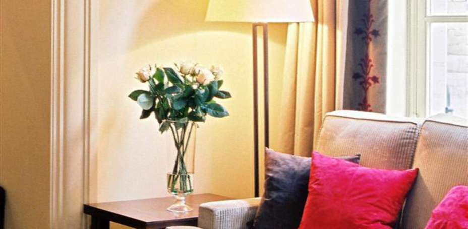 Hôtel Amigo - 