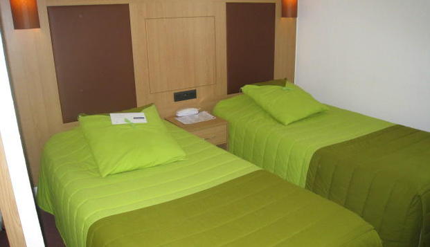 hotel Hôtel Restaurant SolencaNogaro (32)