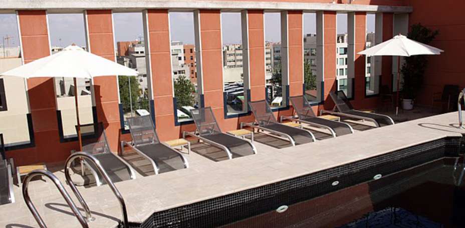 Eco Alcalá Suites - 