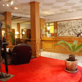 Grand Hôtel Raymond IV_hall