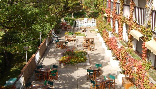 hotel Villa Borghese Gréoux les Bains (04)