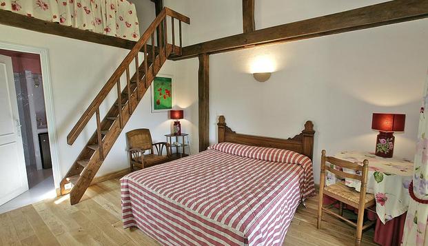 hotel Hôtel de la Ferme LamyMeyrals (24)
