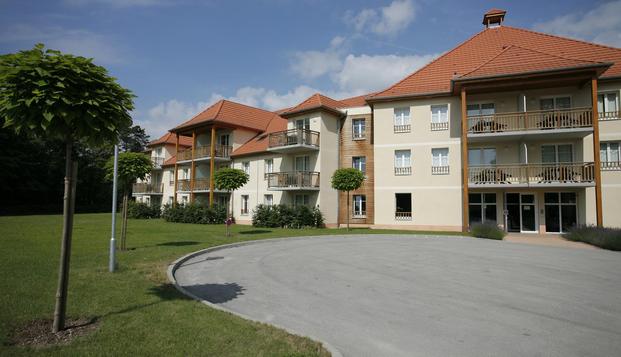hotel Résidence les Allées du GreenLevernois (21)