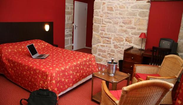 hotel Hôtel Le Claux de SerignacCausse et Diege (12)