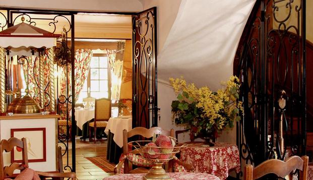 hotel Hostellerie BourguignonneCiel (71)