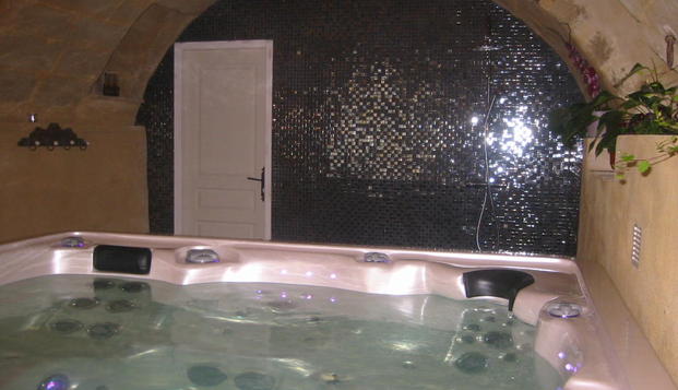 hotel Bastide de la TreilleMontaren et Saint Médiers (30)