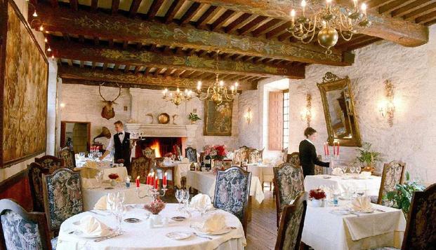 hotel Château de la FleunieCondat sur Vezere (24)