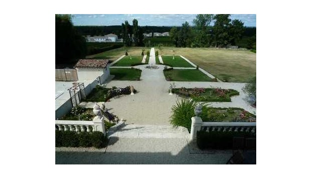 hotel Château De LanticMartillac (33)