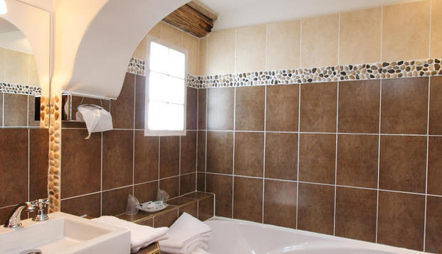 hotel Mas de CalabrunSaintes Maries de la Mer (13)