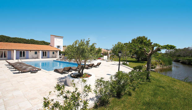 hotel Mas de CalabrunSaintes Maries de la Mer (13)