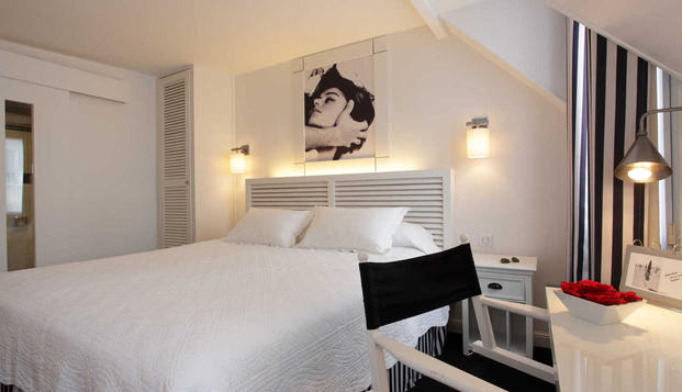 hotel Le Petit Madeleine HotelParijs
