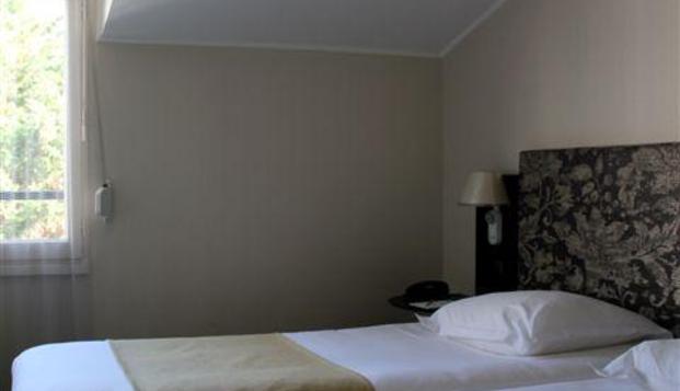 hotel Hôtel Saint NicolasLa Rochelle (17)