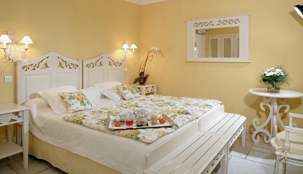 hotel Hôtel Magnaneraie Villeneuve les Avignon (30)