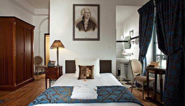 hotel Château La CanièreThuret (63)