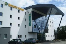 Quality Hotel & Suites Nantes Atlantique - 