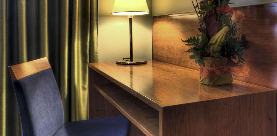 Hotel Diplomàtic - Habitación