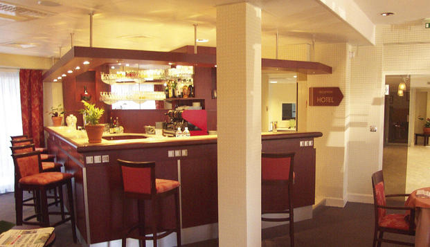 hotel Hôtel Mona LisaNéris les Bains (03)