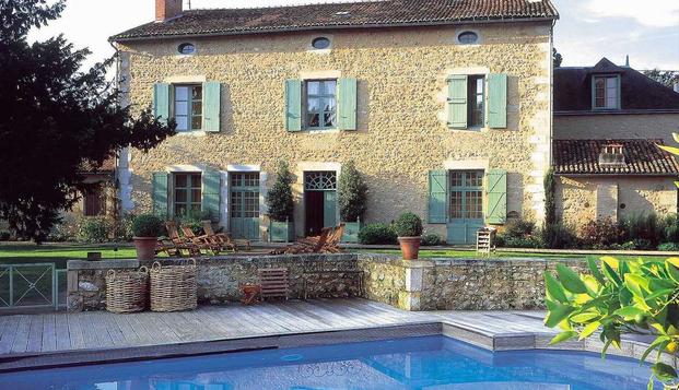 hotel Hôtel Restaurant Les OrangeriesLussac les Châteaux (86)