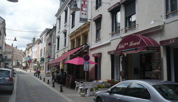 hotel Hôtel HerardBourbonne-les-Bains (52)