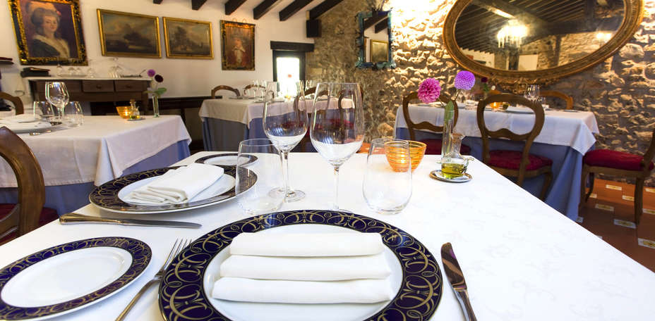 Hotel San Román de Escalante - 