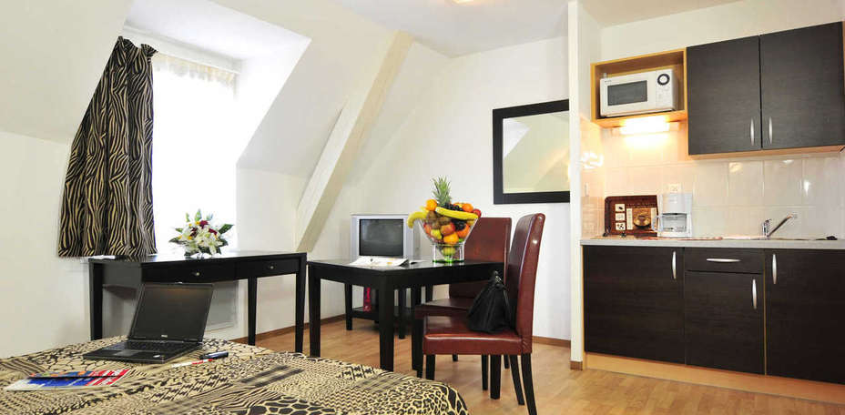 ResidHotel Mulhouse Centre - Studio