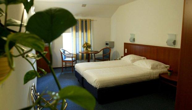 hotel Golf Hôtel De Saint-JunienSaint Junien (87)