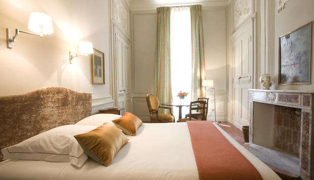 hotel Château de RoussanSaint-Rémy-de-Provence (13)