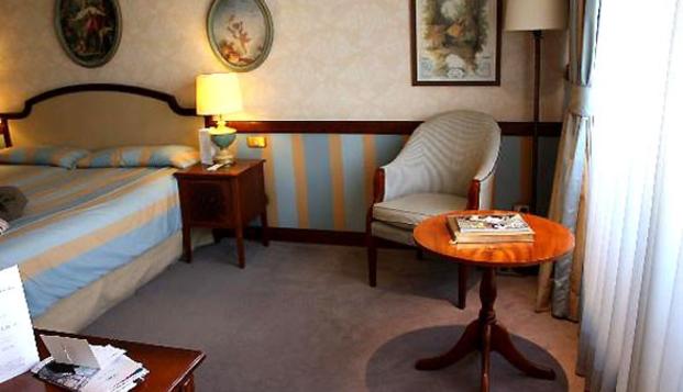 hotel Izan Avenue LouiseBrussel