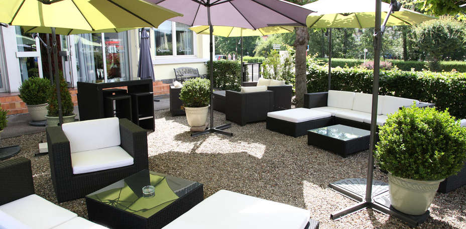 Hôtel Restaurant La Reserve - 