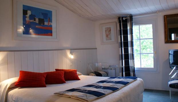 hotel Hôtel le GalionSaint Martin de Ré (17)