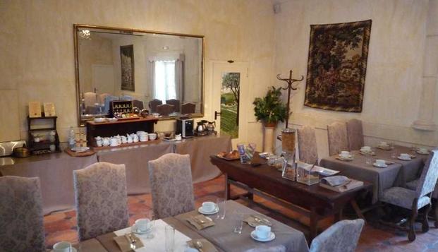 hotel Château De LanticMartillac (33)