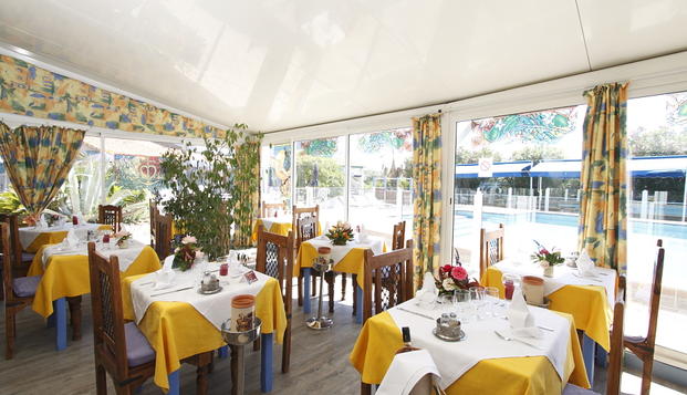 hotel Auberge La LaguneSaintes Maries de la Mer (13)