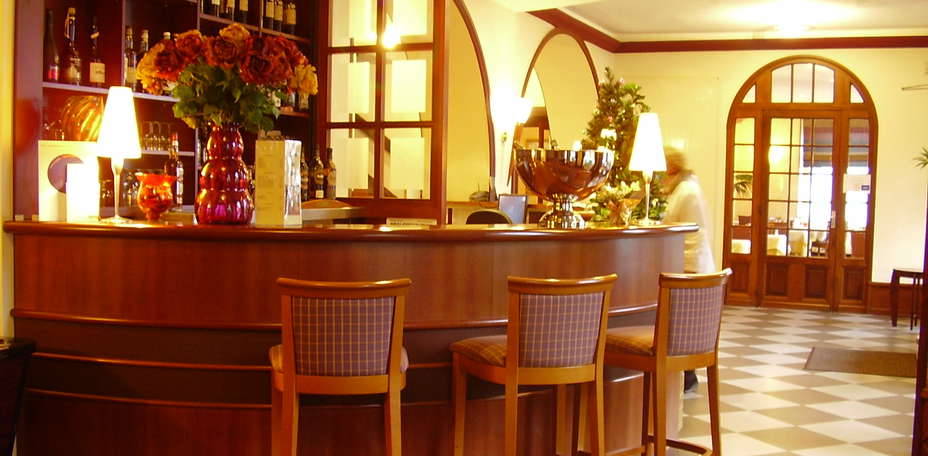 Le Grand Hôtel Abbatiale  - Bar