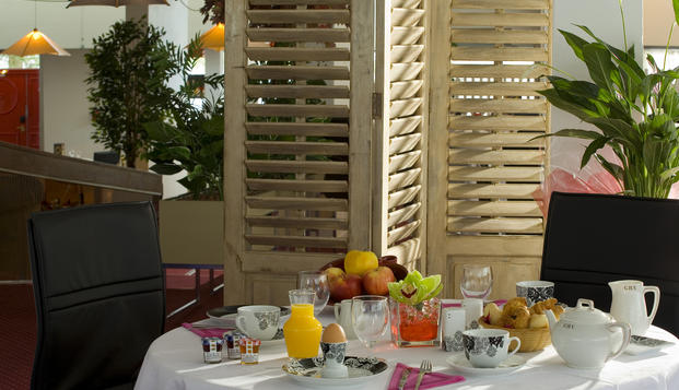 hotel Hôtel Gran CarlinaLe Mont Dore (63)