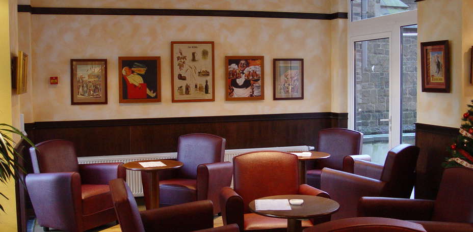 Ibis Mons Centre Gare - Bar