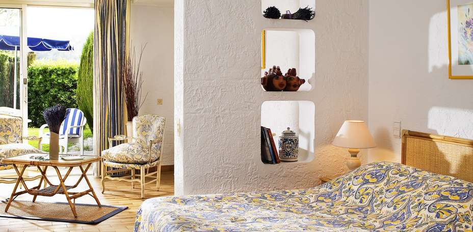 Le Mas d'Artigny & Spa - Chambre sup&eacute;rieure