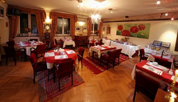 hotel Hôtel Renaissance CastresCastres (81)