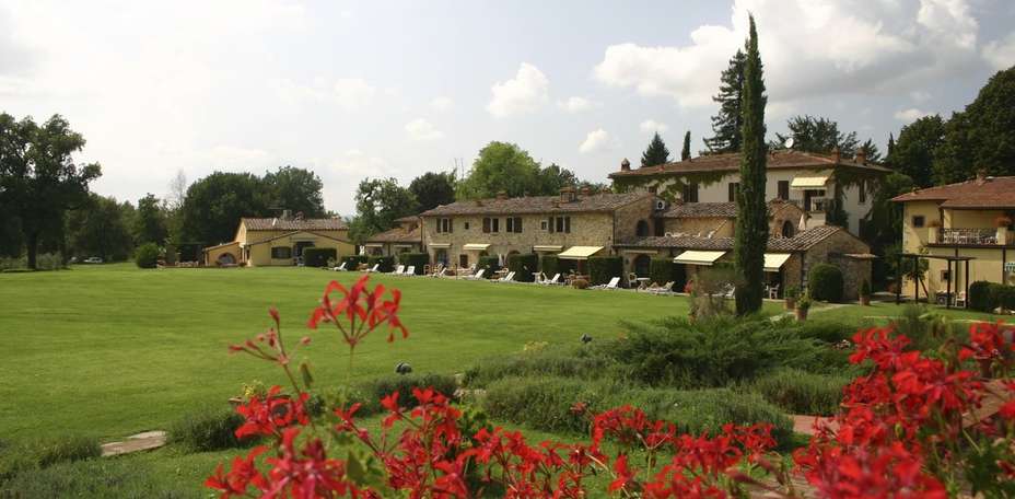 Borgo San Luigi - Façade