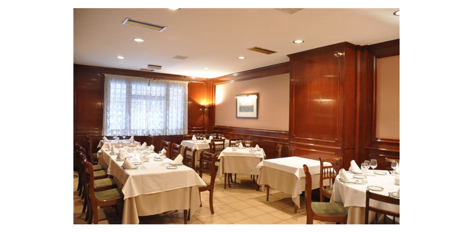 Hotel Zaragoza Royal - 