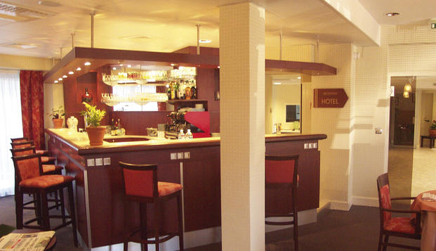 hotel Hôtel Mona LisaNéris les Bains (03)