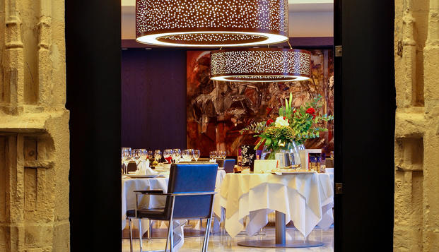 hotel Hôtel de BourgtherouldeRouen (76)
