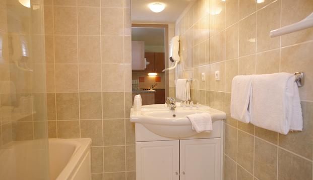 hotel Résidence les Allées du GreenLevernois (21)