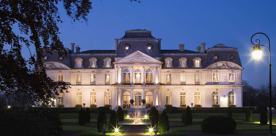 Château D'Artigny - Façade