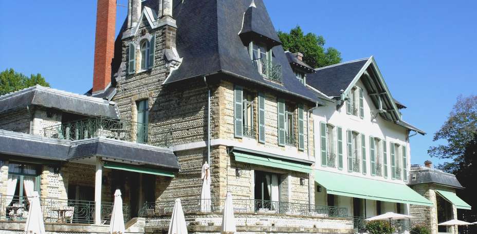Hôtel Villa Navarre - Façade