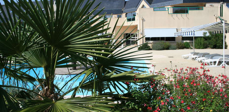 Hôtel du Golf de Saint Laurent   - Piscine extérieure
