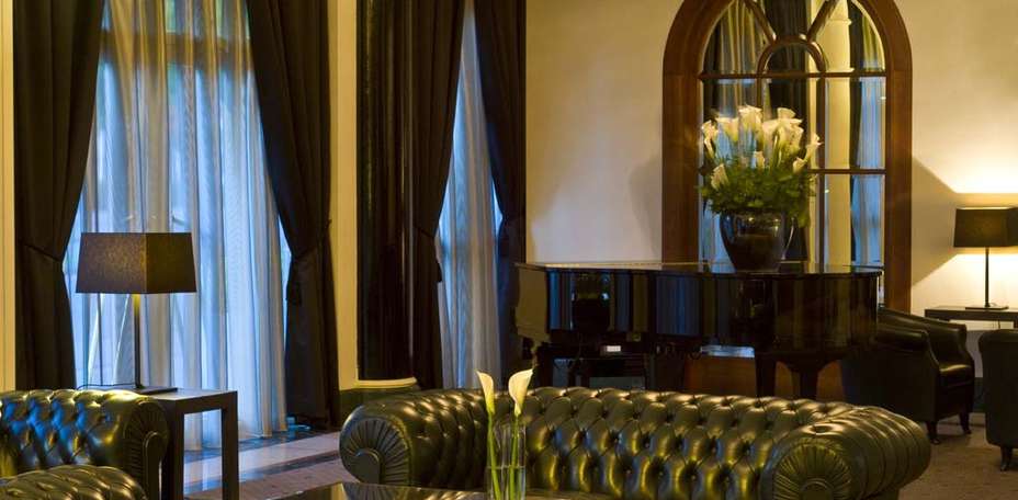 Radisson Blu Park Lane Hotel - 