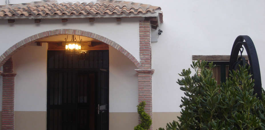Hotel Almoratin - Fa&ccedil;ade
