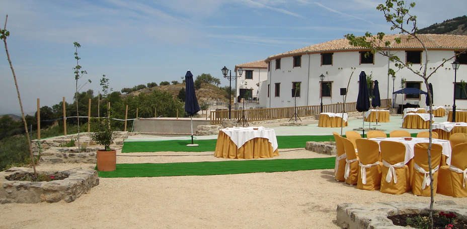 Hotel Almoratin - Fa&ccedil;ade