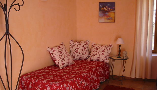 hotel Bastide de la TreilleMontaren et Saint Médiers (30)