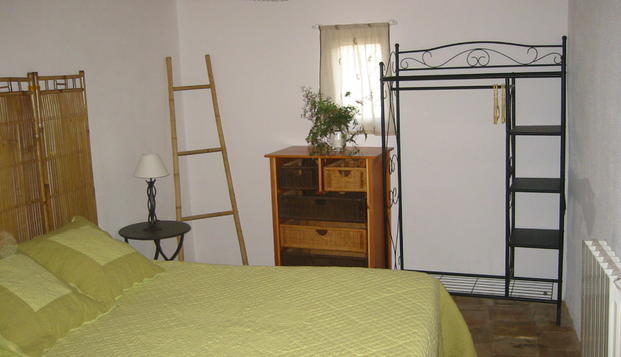 hotel Bastide de la TreilleMontaren et Saint Médiers (30)